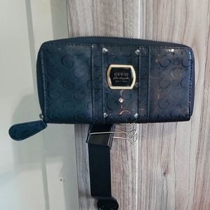 Guess Wallet